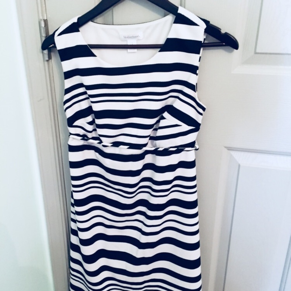 Motherhood Maternity black and white dress-small